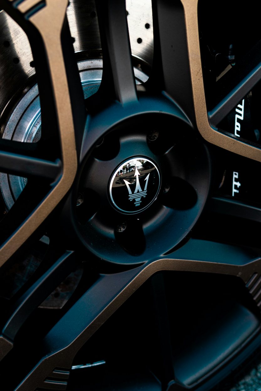 MA Auto arbejde på Maserati
